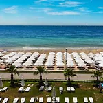Sirma Family Apart Hotel